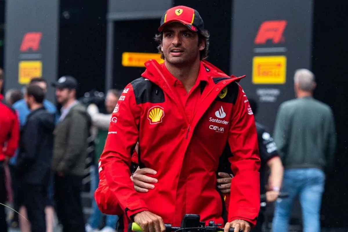 Carlos Sainz Confirma Que Ferrari Ha Comenzado El GP Sufriendo Nos