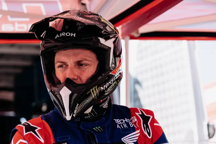 Tosha Schareina Inicia Su Andadura Con Honda En El Dakar