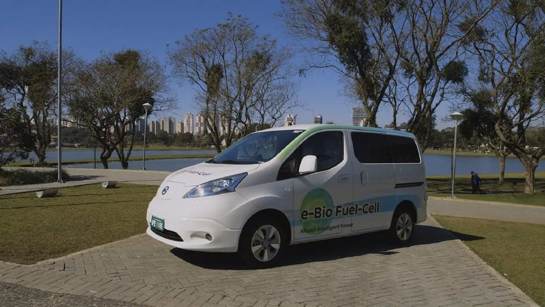 Nissan une el bio-etanol y la pila de combustible en esta e-NV200 con 600 Km de autonomía