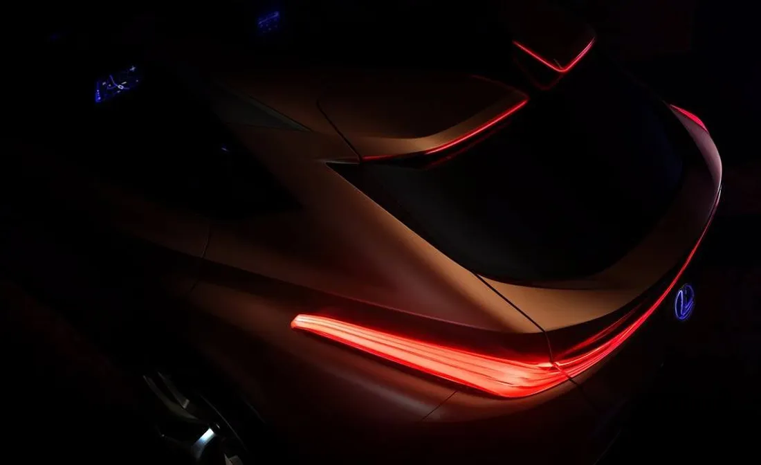 Lexus anticipa el LF-1 Limitless Concept: debutará en el Salón de Detroit 2018