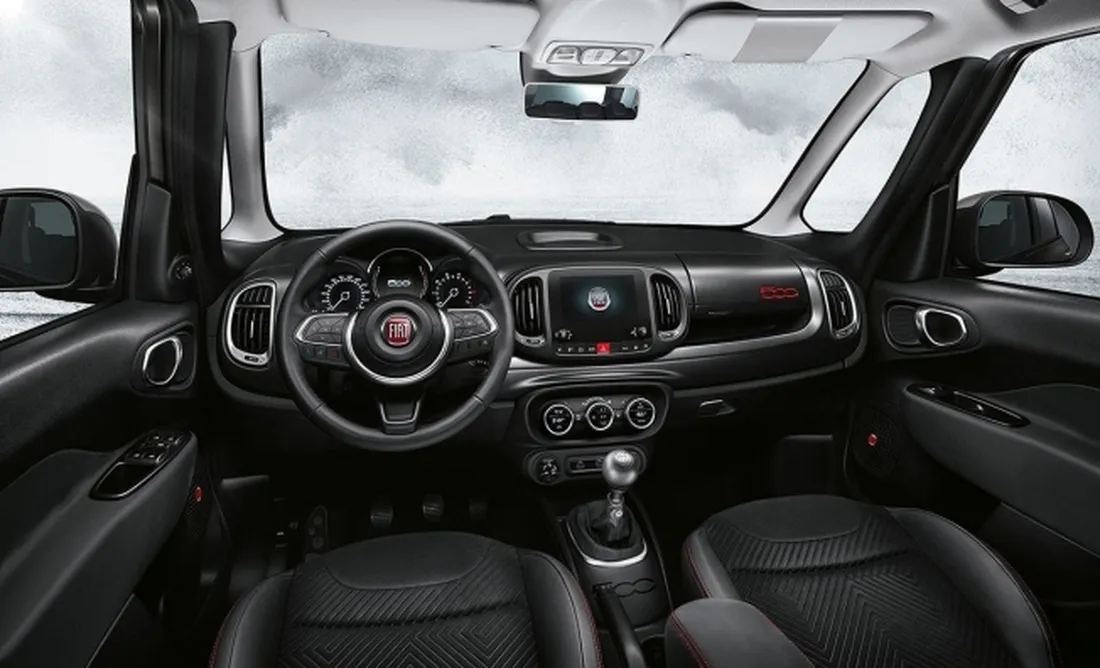 Fiat 500L Sport - interior