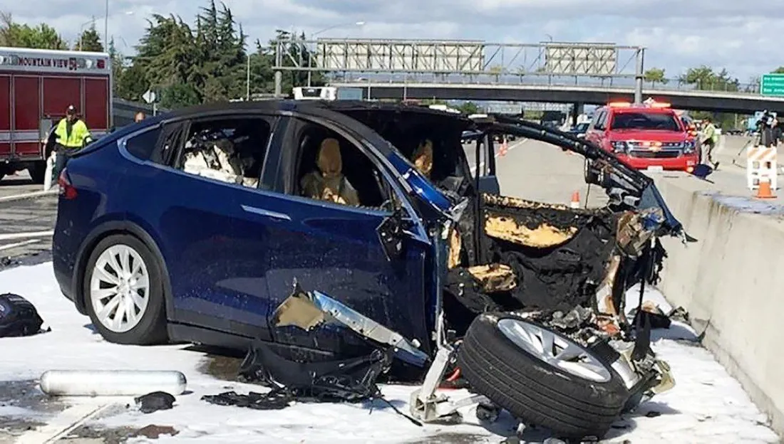 Emergen detalles del primer accidente mortal de un Tesla Model X con Autopilot