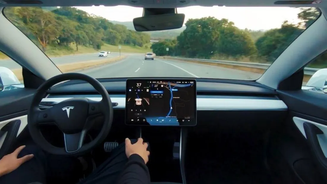 Un Tribunal de Alemania sentencia que la publicidad del Autopilot de Tesla es engañosa