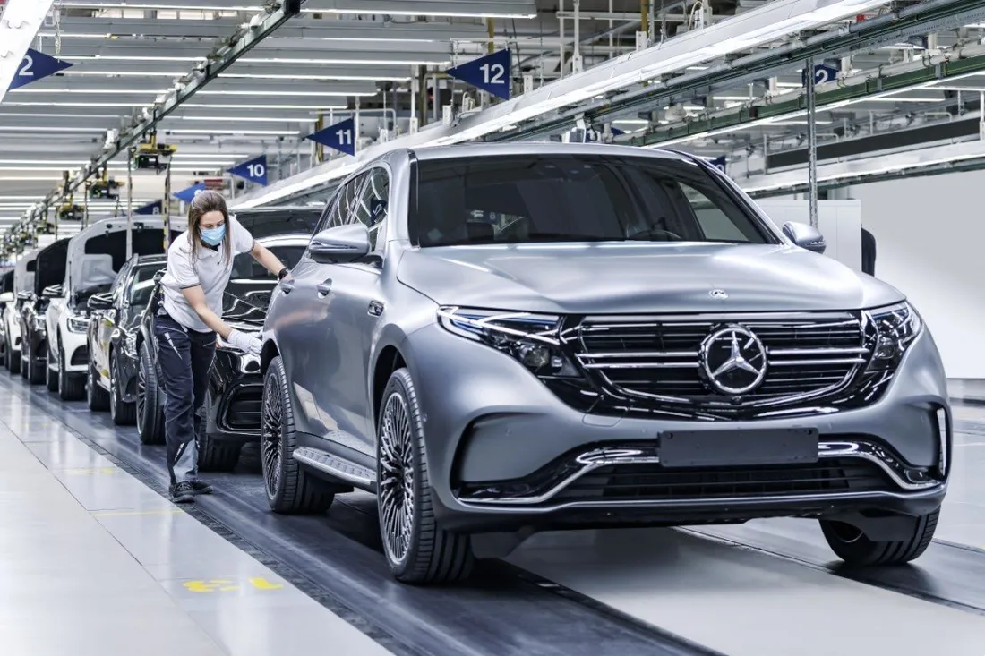 Mercedes EQC 2021, el SUV estrena mejoras y un cargador eléctrico más rápido