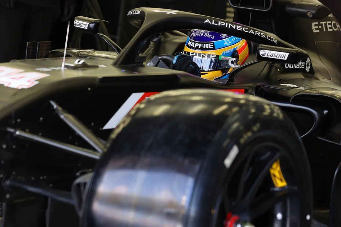Alonso y Sainz acumulan kilómetros con los Pirelli de 2022: ¡casi 200 vueltas!