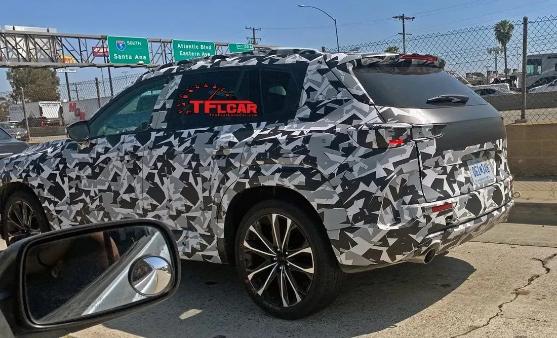 Foto espía Mazda CX-5 en Los Ángeles, Estados Unidos