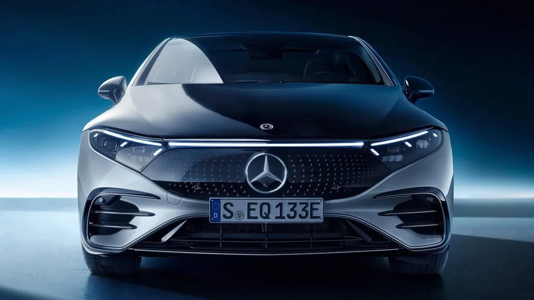 Mercedes señala un futuro eléctrico y anuncia nuevos modelos, plataformas y baterías