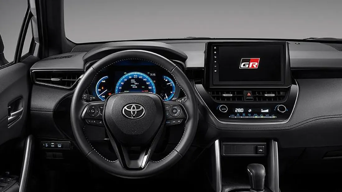 Toyota Corolla Cross GR Sport - interior