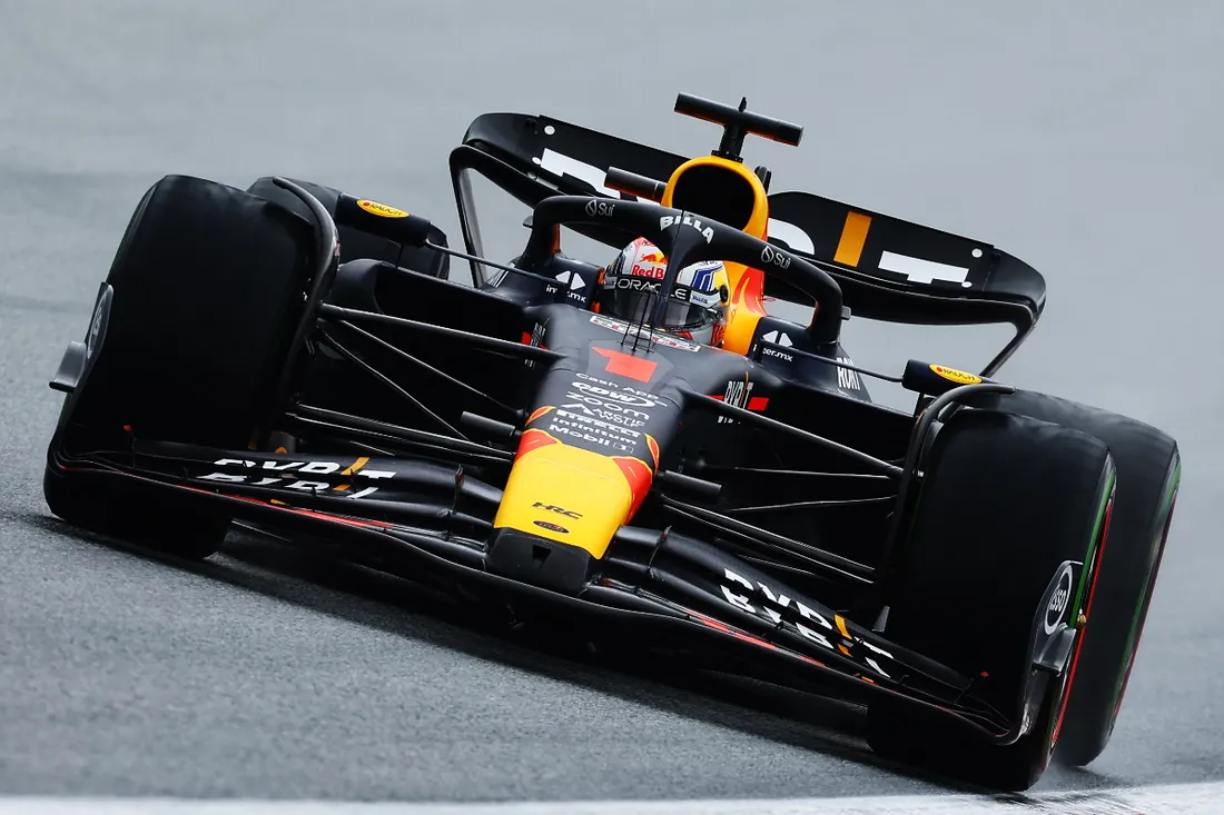 Max Verstappen suma una nueva victoria y Carlos Sainz sube al podio