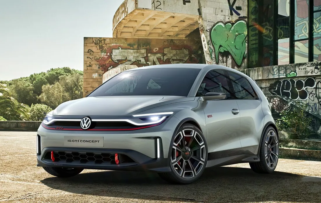 El Volkswagen ID. GTI Concept electrifica las míticas siglas más conocidas de la marca, un heredero que marca el futuro del Polo más deportivo