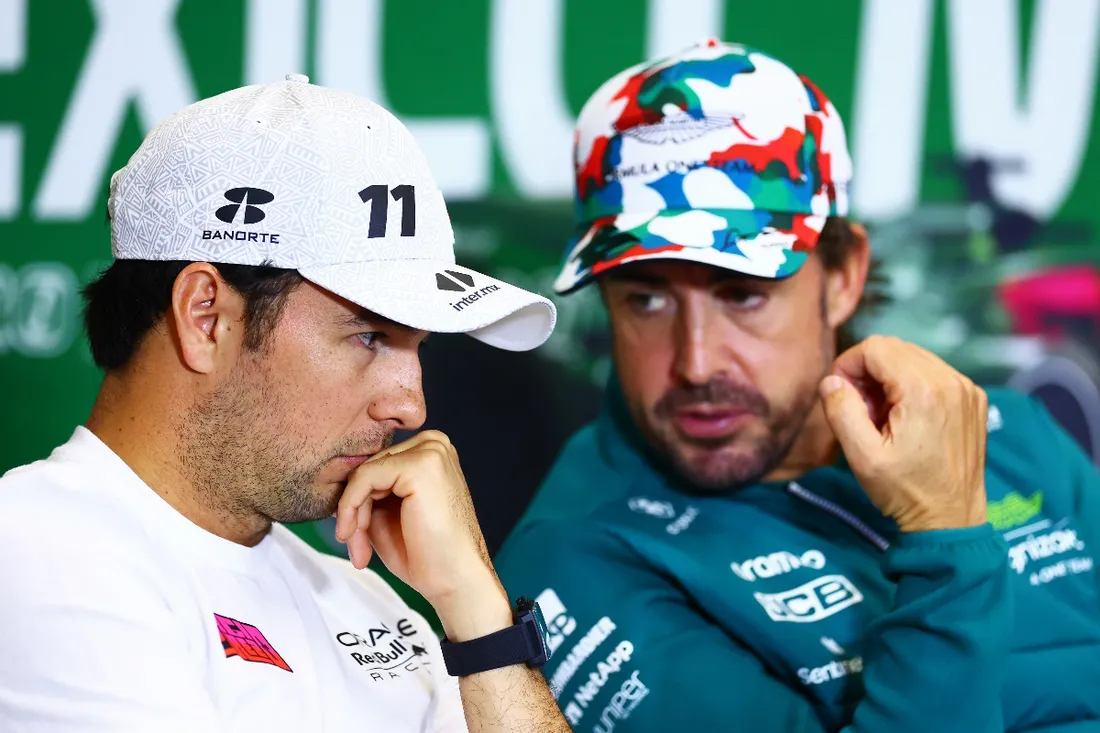 Checo Pérez responde a las quejas de Fernando Alonso sobre los pocos días de test