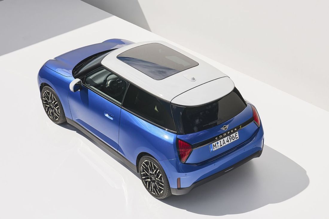 Llega el nuevo MINI Cooper E, el utilitario de tres puertas más Premium ...