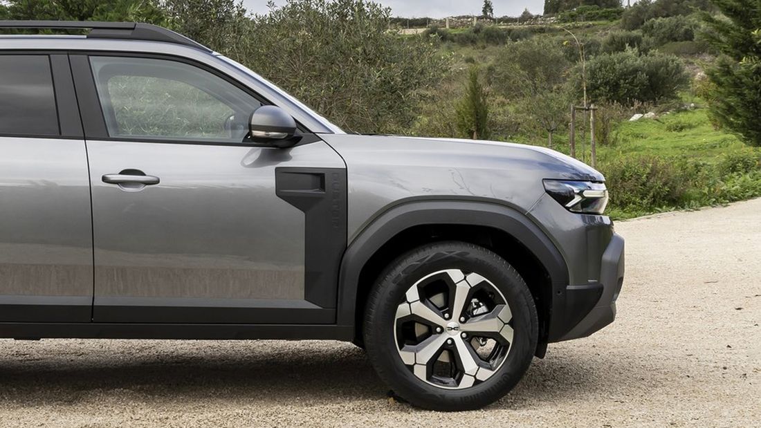 Dacia Duster 2025