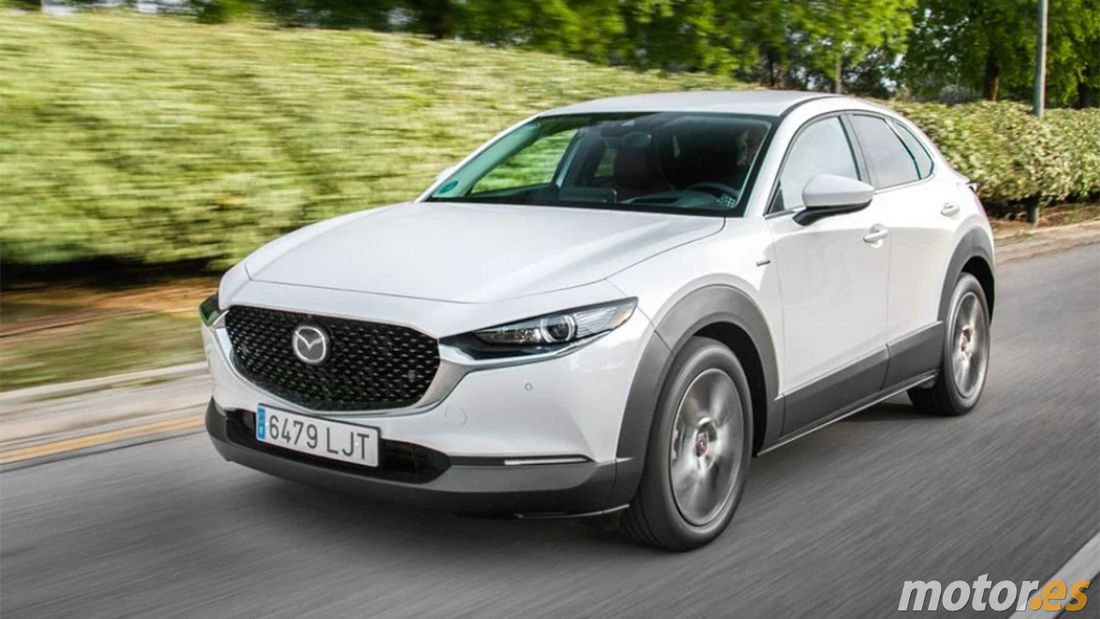 El nuevo Mazda CX30 2025 con motor híbrido de 140 CV se estrena en