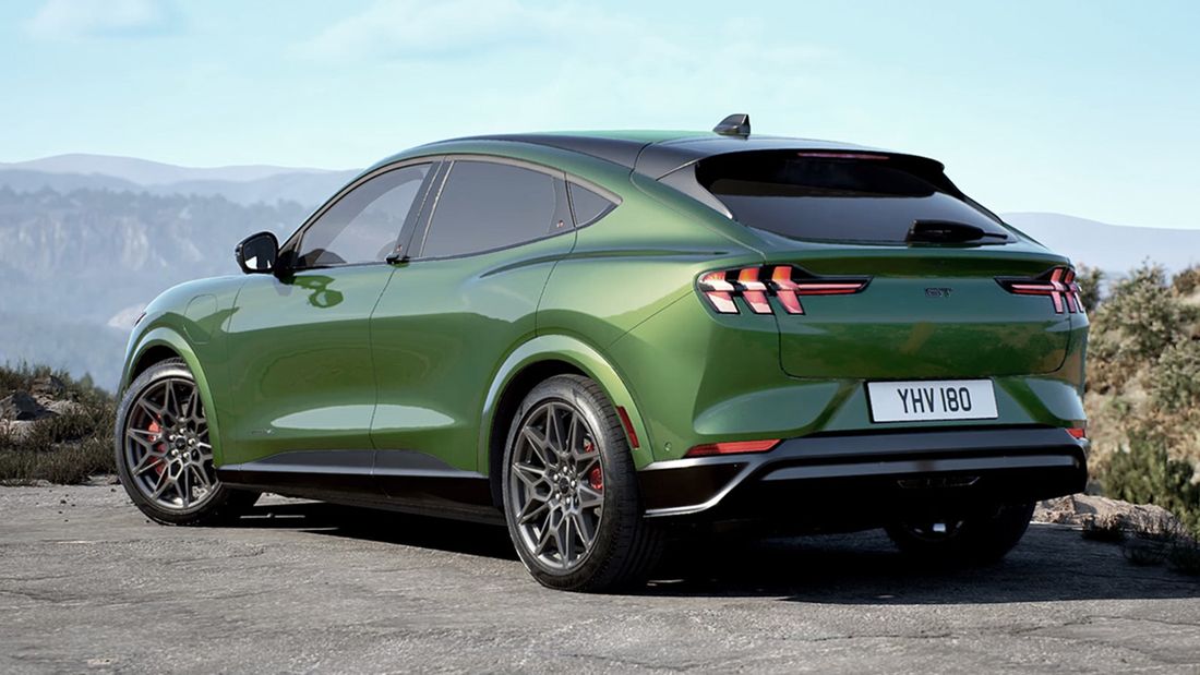 nuevo-ford-mustang-mach-e-2025-importantes-mejoras-para-el-popular-suv
