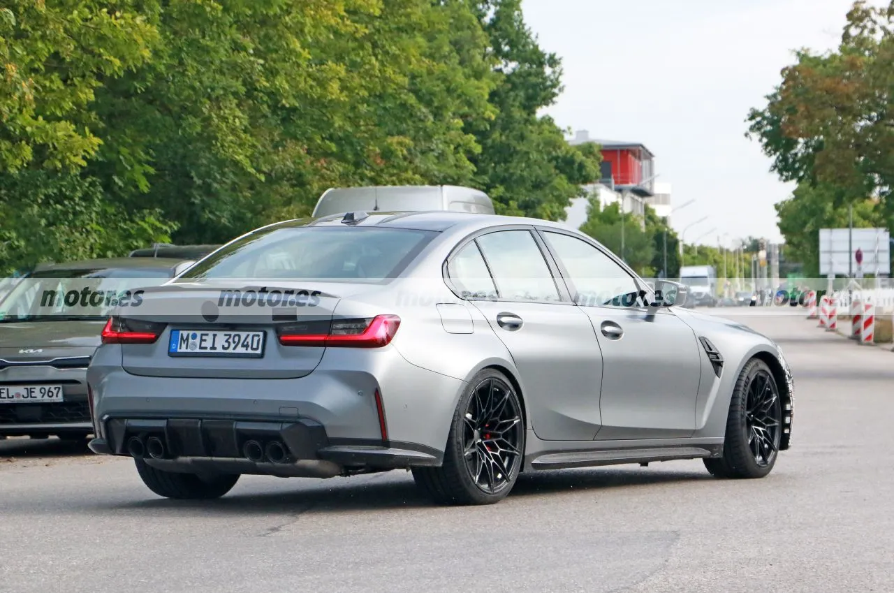 bmw-m3-facelift-fotos-espia-2025-202396547-1690806332_11.jpg