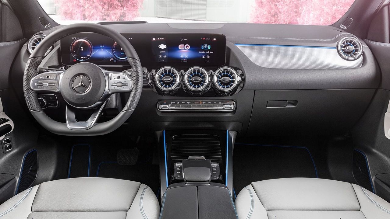 Mercedes EQA - interior