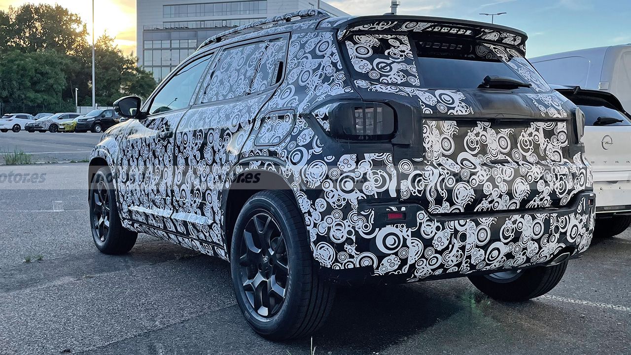 jeep-suv-fotos-espia-202287759-1655390493_5.jpg