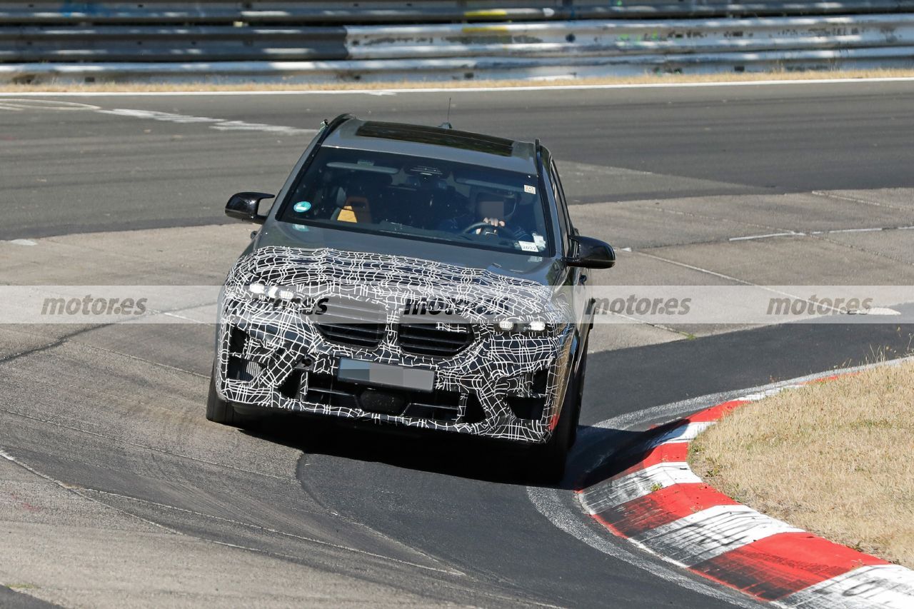 bmw-x5-m-facelift-2023-fotos-espia-nurburgring-202289059-1660302722_2.jpg