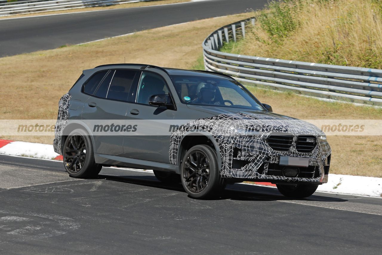 bmw-x5-m-facelift-2023-fotos-espia-nurburgring-202289059-1660302725_5.jpg