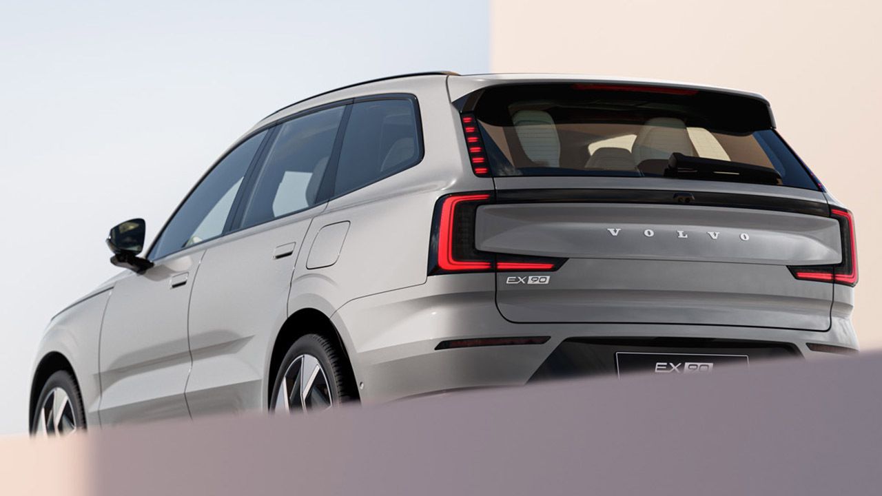 volvo-ex90-2023-202291061-1667909761_3.jpg