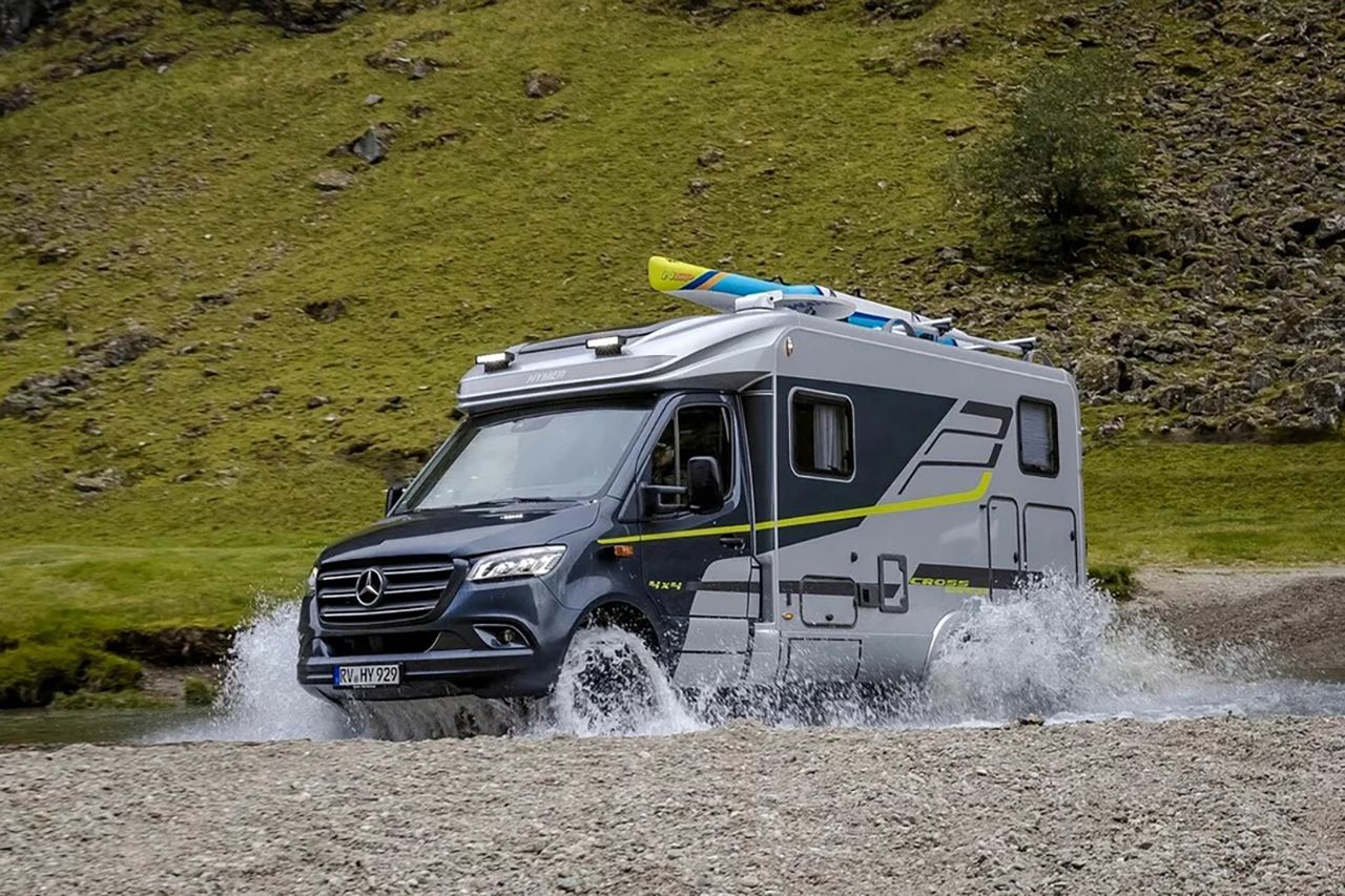 Hymer ML-T Crossover Takes You where Few Go