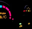 Avería en el aire acondicionado del coche: ¡No vale con una simple recarga!