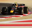 Checo Pérez domina la primera sesión de Sakhir y Fernando Alonso confirma la velocidad de Aston Martin