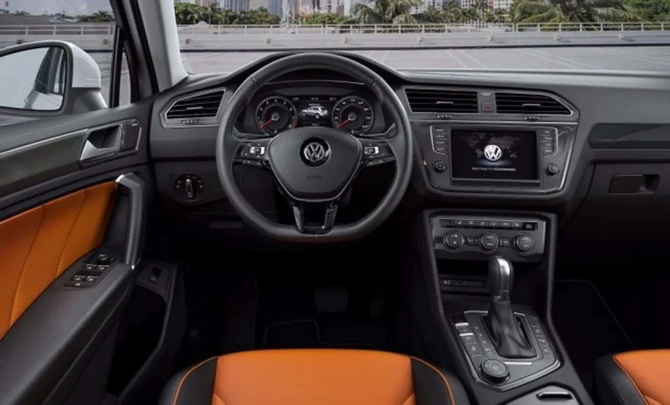 Volkswagen Tiguan 2016 - interior