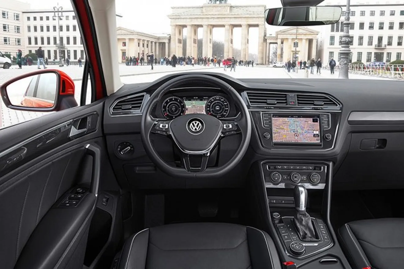Volkswagen Tiguan 2016 - interior