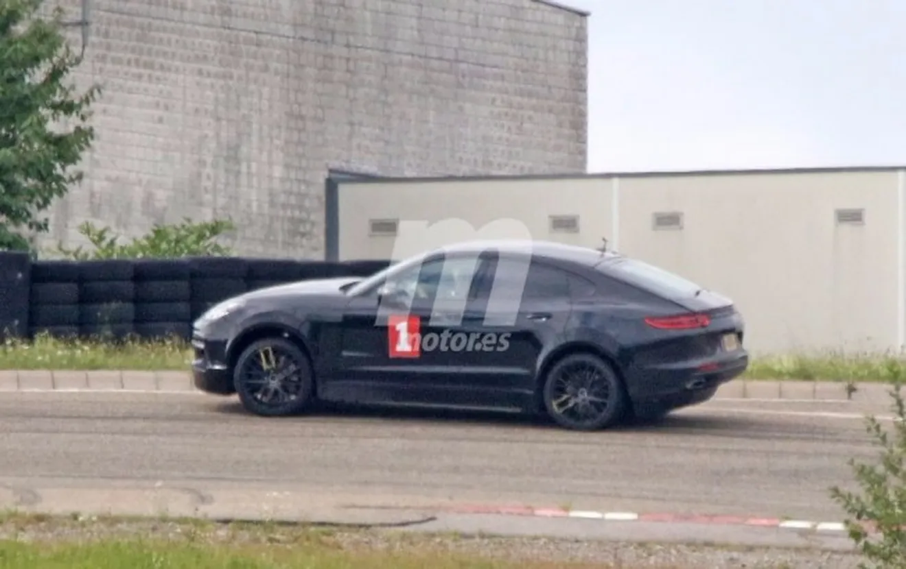SUV Coupé Porsche - foto espía