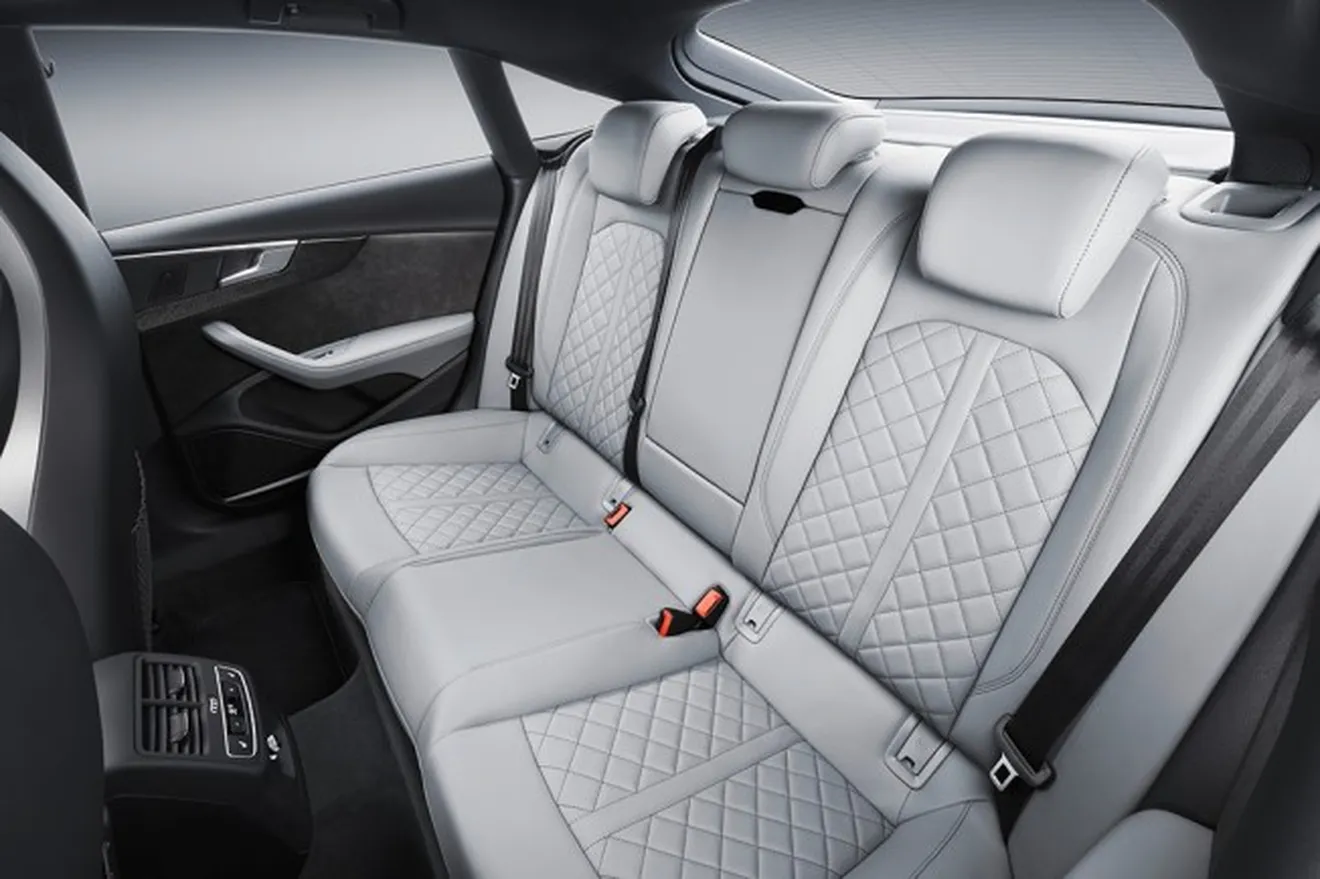 Audi S5 Sportback 2017 - interior