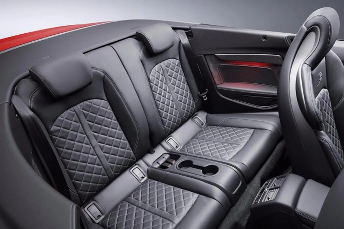 Audi S5 Cabrio 2017 - interior