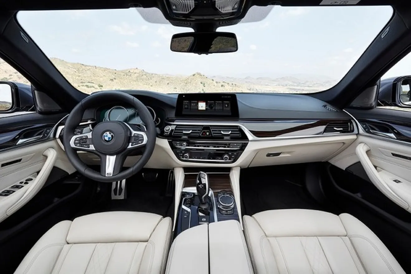 BMW Serie 5 2017 - interior