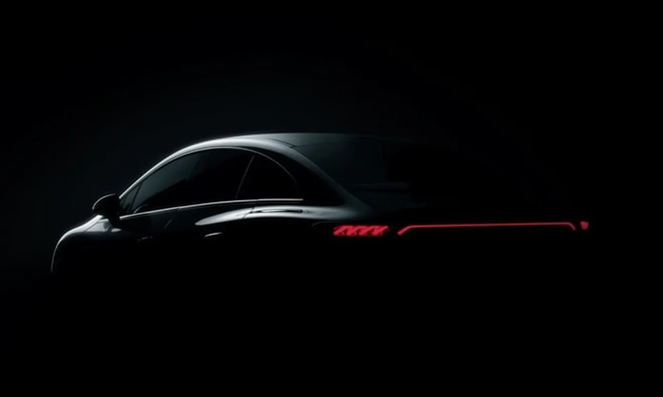 Teaser del nuevo Mercedes EQE, la segunda berlina eléctrica más asequible
