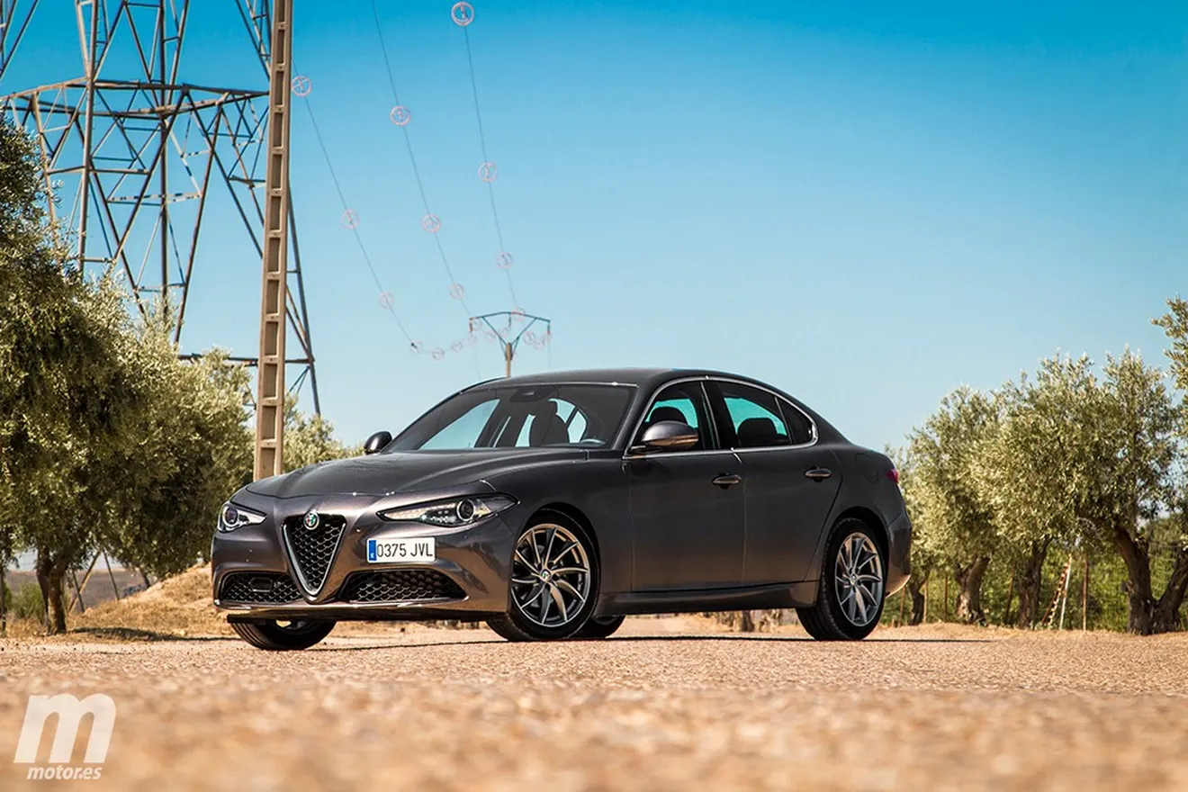 Foto Alfa Romeo Giulia - exterior