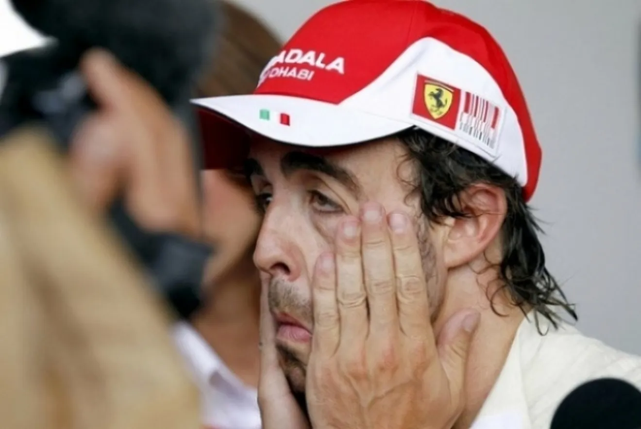 Alonso cree que la carrera en Valencia fue manipulada