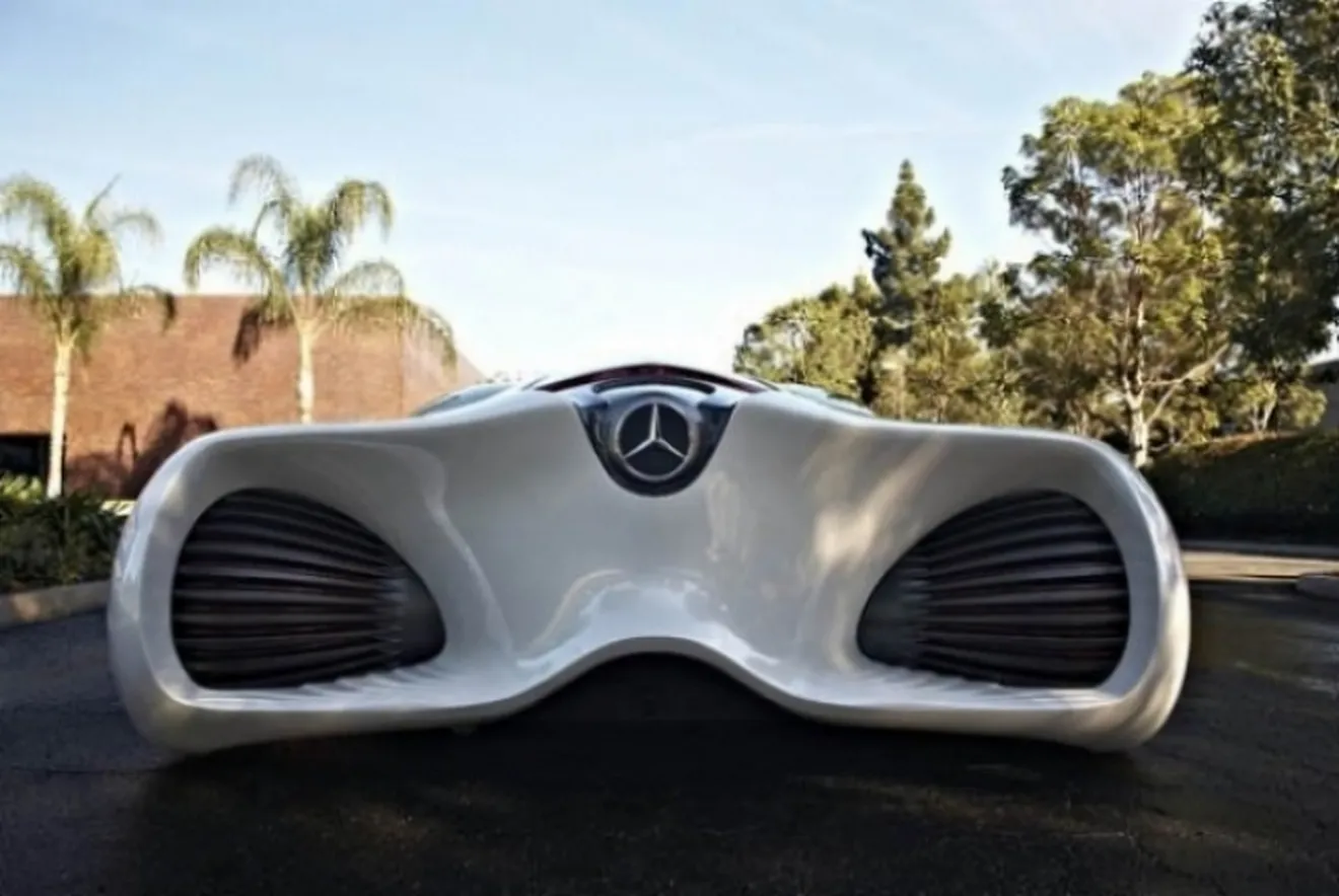 Biome, un súper Mercedes Benz de cuatro plazas y menos de 400 kilos de peso