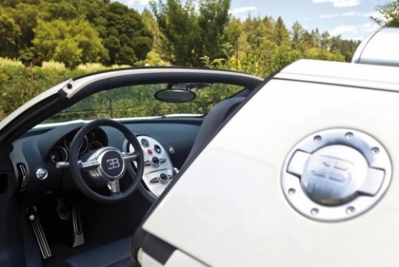 Bugatti Veyron 16.4 Grand Sport, nuevas imágenes y vídeo