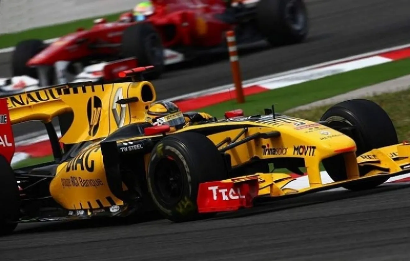 Kubica ve a Renault por delante de Ferrari