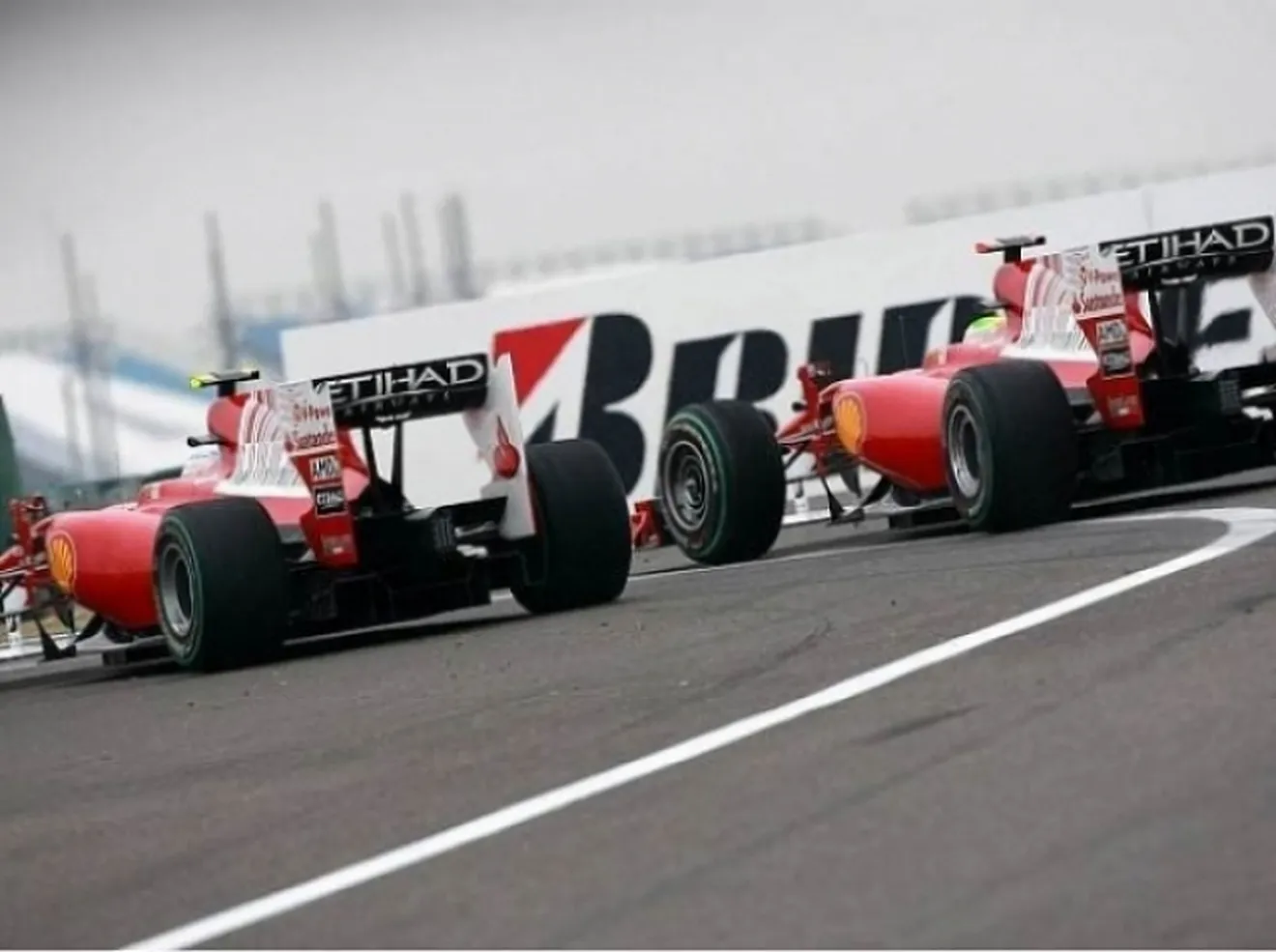 Massa: no sabía que Fernando entraría en la misma vuelta