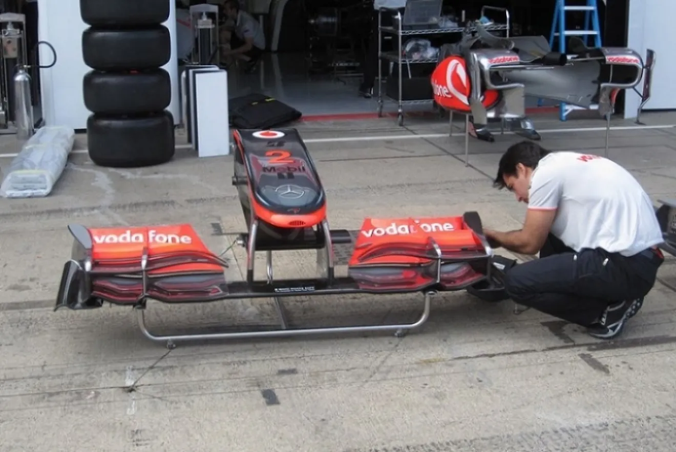 Mclaren revisa su fondo plano antes de los tests de Monza