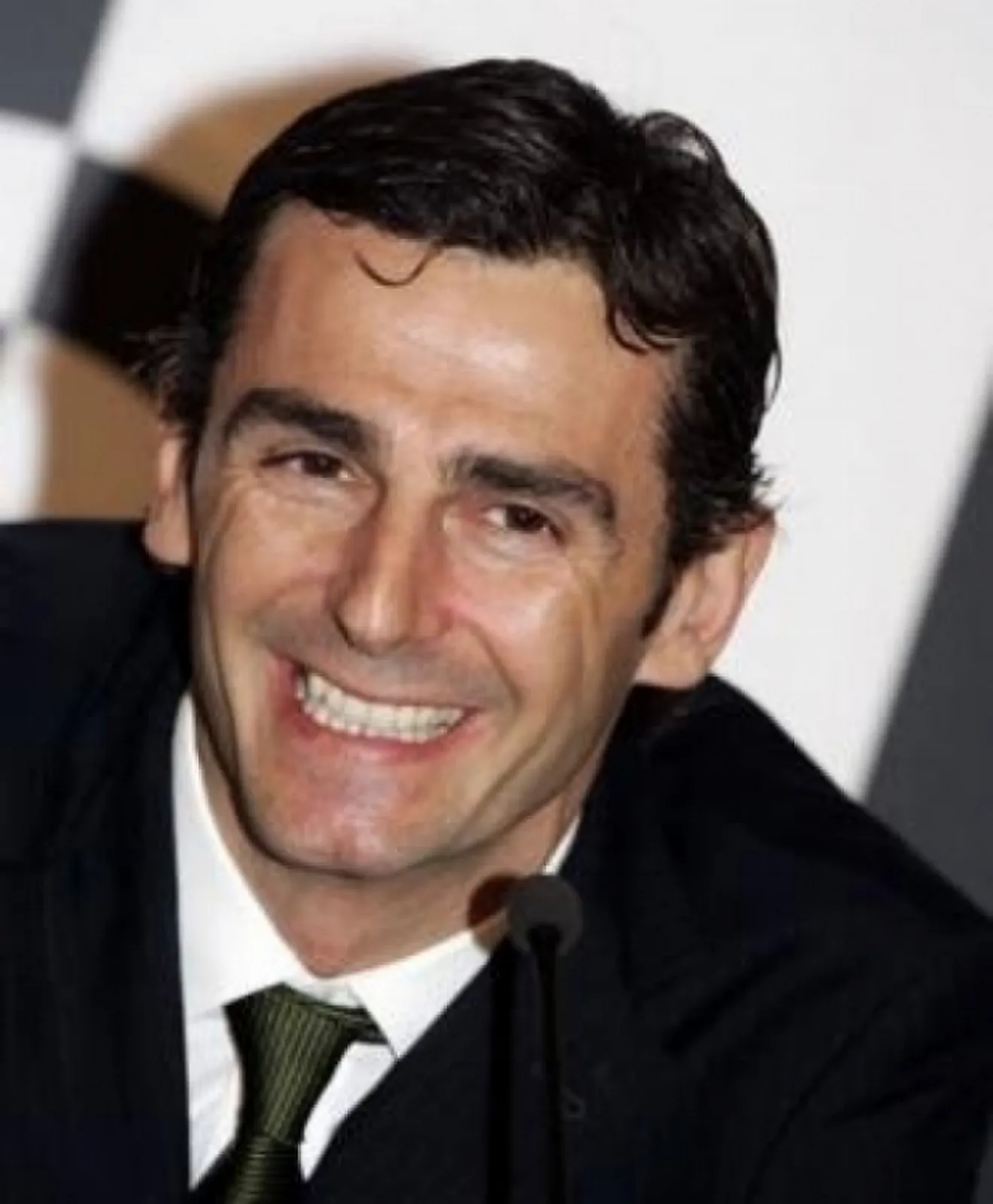 OFICIAL: Pedro de la Rosa ya es piloto de Sauber