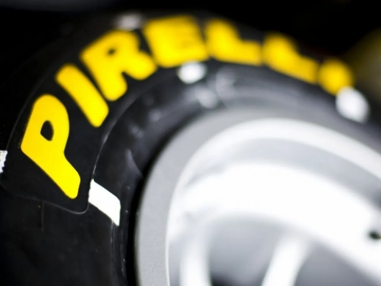 Oficial: Pirelli nuevo proveedor único de neumáticos