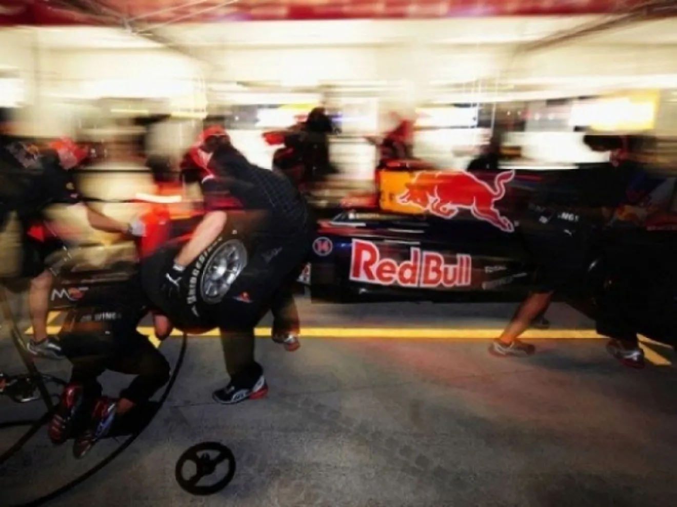 Red Bull: cambio de ruedas en 1,8 segundos