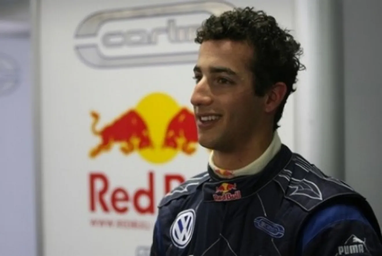Ricciardo confirmado como piloto de reserva de ToRo Rosso