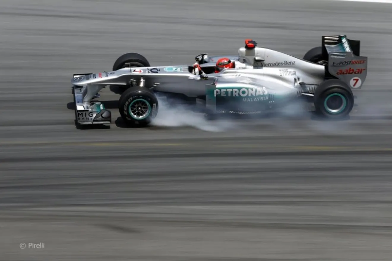 Schumacher, preocupado por el rendimiento en carrera del Mercedes