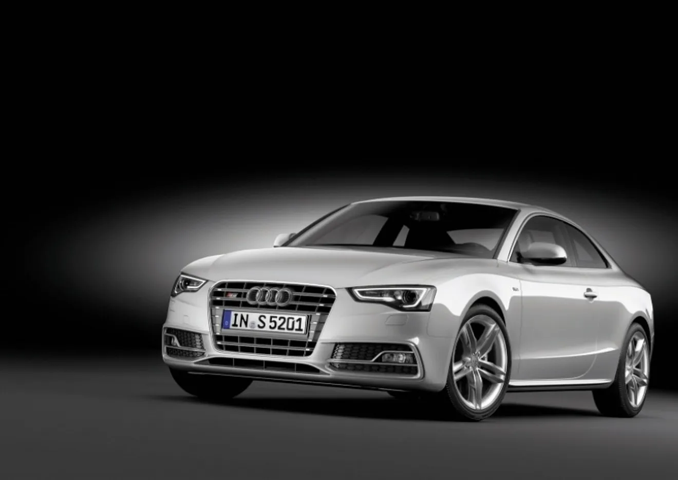 Ya es oficial: Audi le lava la cara a su A5