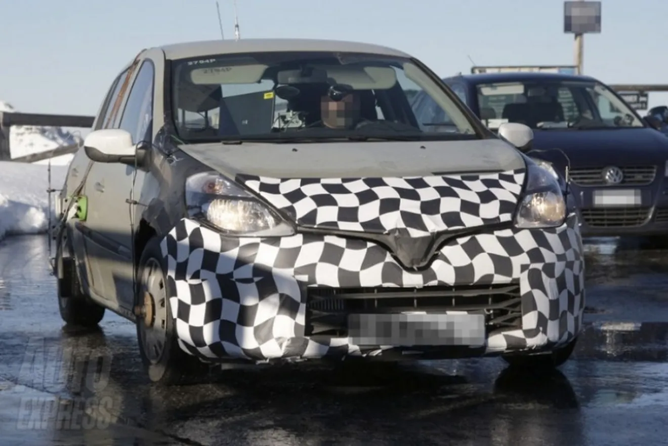 Fotos espía del Renault Clio 2012