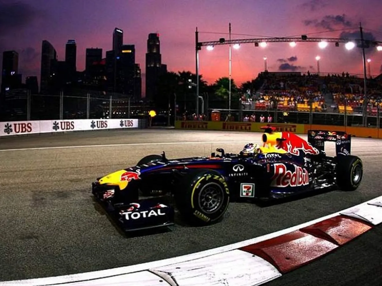 GP Singapur 2011, Libres 2: Vettel por delante de Alonso